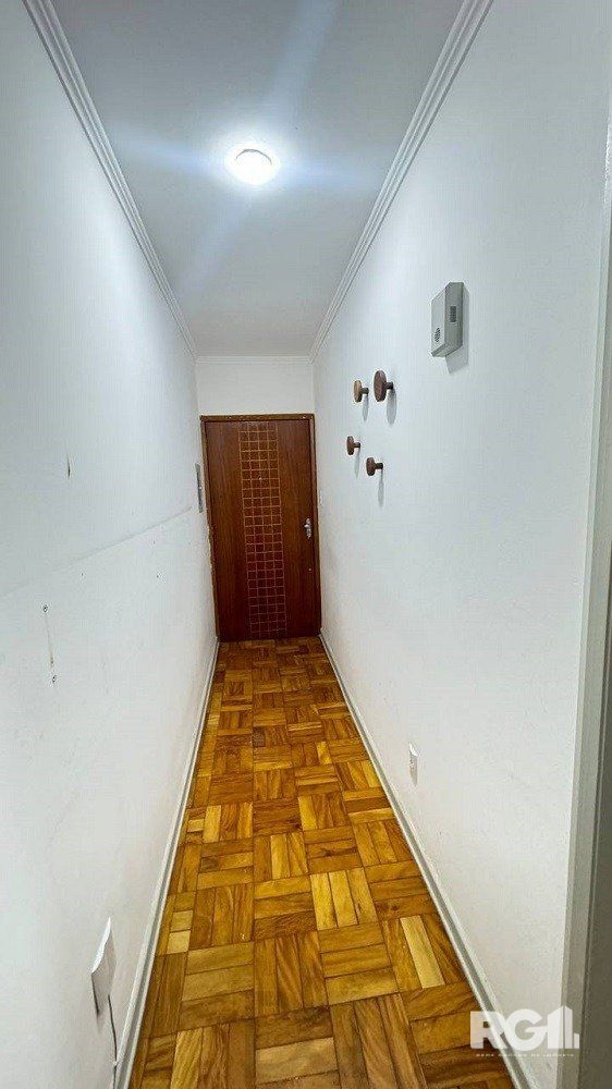 APARTAMENTO DE 3 DORMITÓRIOS COM VAGA DE GARAGEM NO CENTRO HISTÓRICO. — foto 12