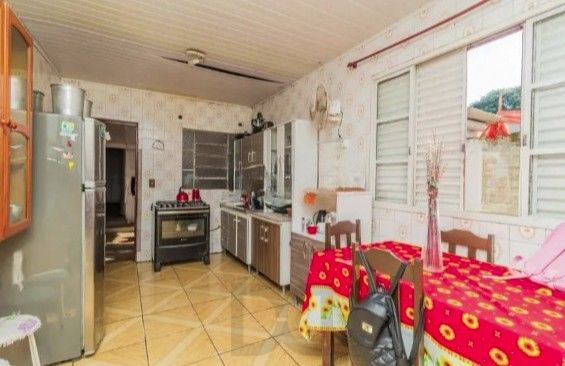 Casa para Venda - 308m², 3 dormitórios, sendo 1 suites, 2 vagas - Coronel Aparício Borges — foto 9