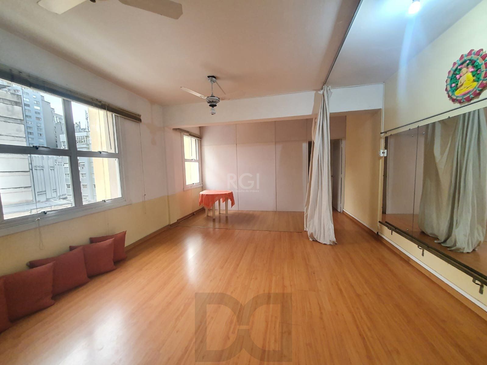 Conjunto/Sala para Venda - 100m², 0 dormitórios, Centro Histórico — foto 1
