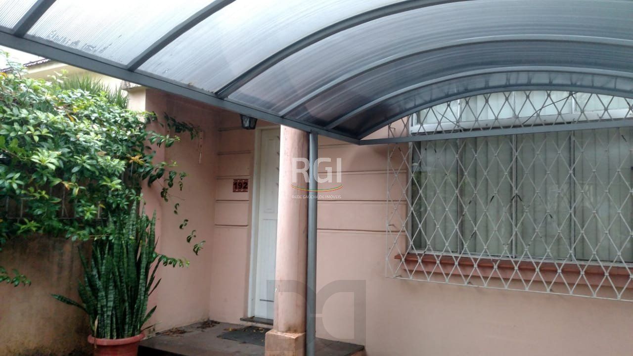 Casa para Venda - 140m², 3 dormitórios, 3 vagas - Santo Antonio — foto 1