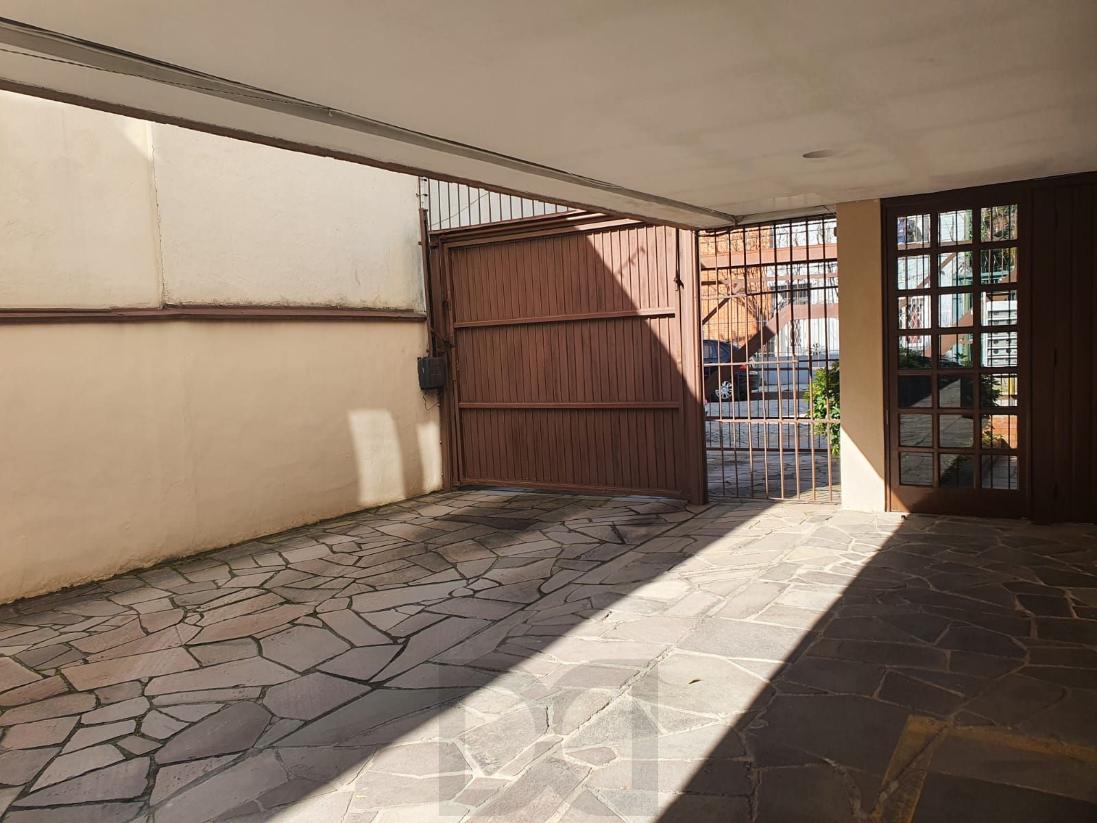 Apartamento de 2 dormitórios no bairro Azenha para comprar — foto 12