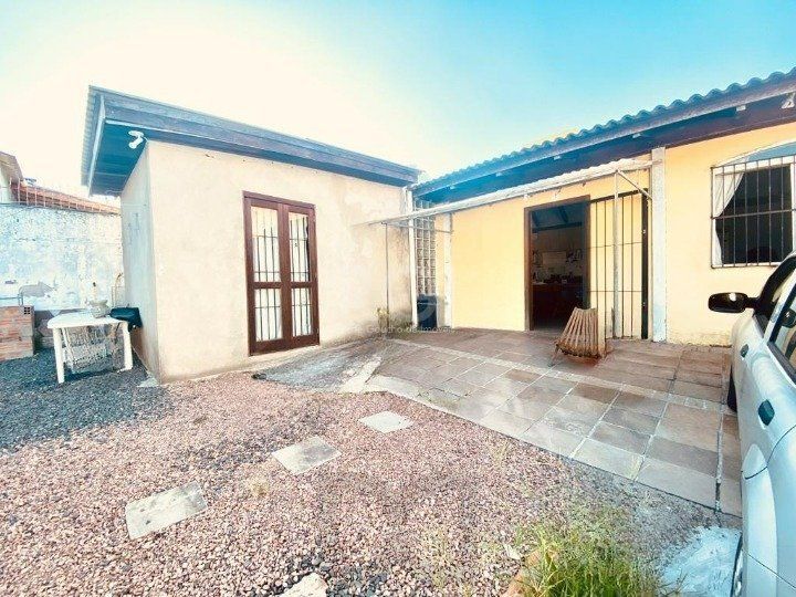 CASA BAIRRO CAMAQUÃ COM 4 DORMITORIOS — foto 8