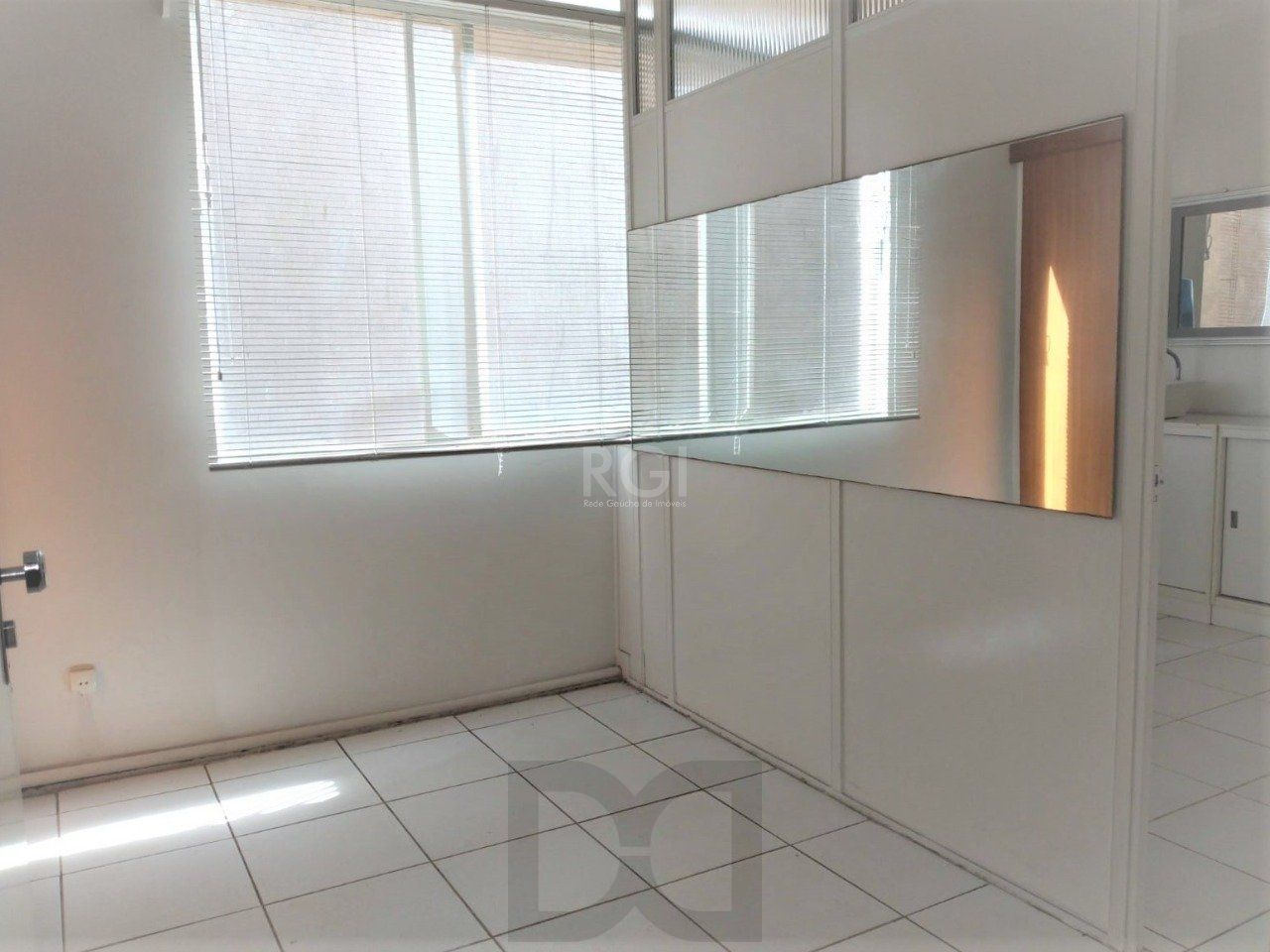Conjunto/Sala para Venda - 21.75m², 0 dormitórios, Centro Histórico — foto 1