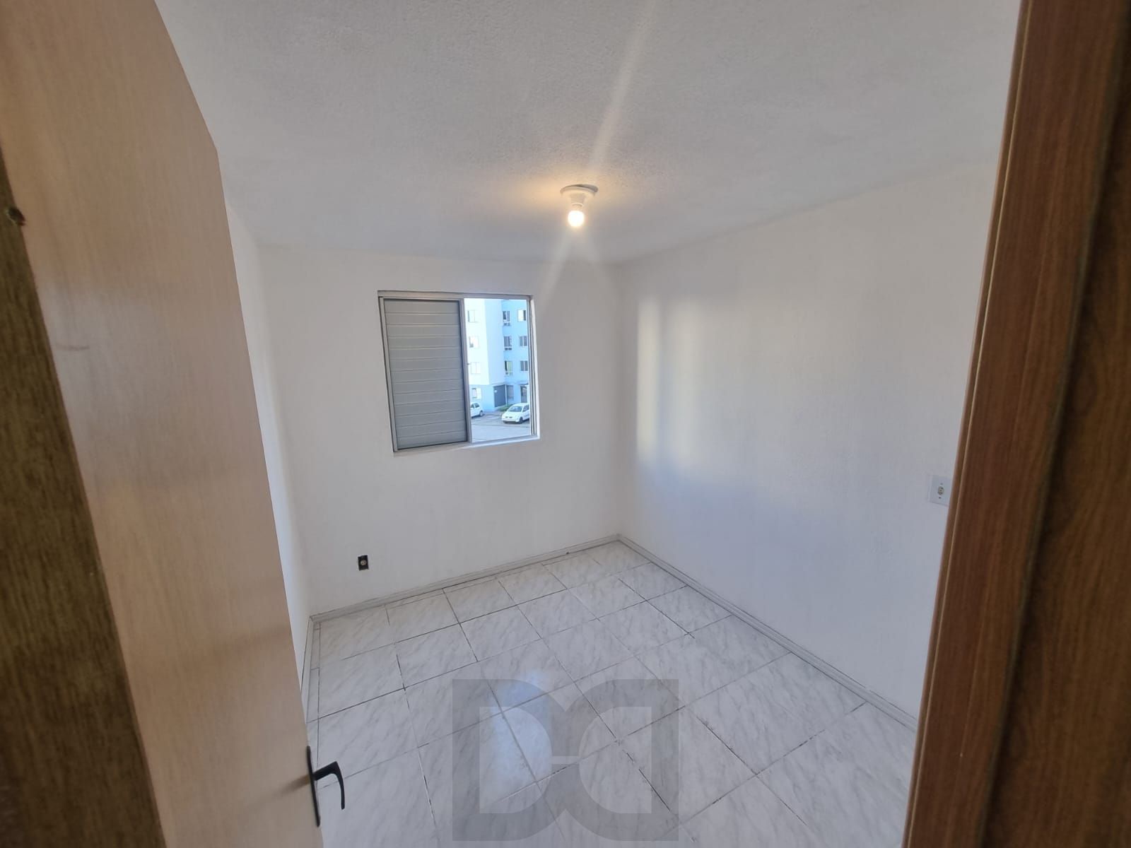 Excelente apartamento de 2 dormitórios, desocupado para venda no bairro Partenon em Porto Alegre/RS. — foto 11