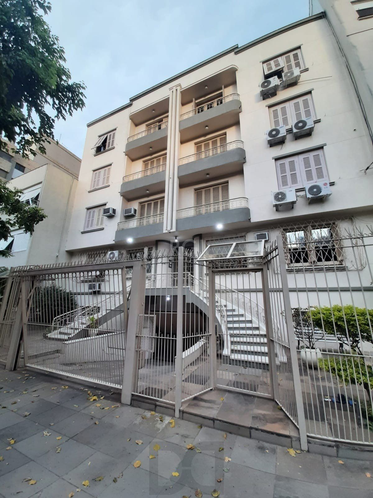 Apartamento para Venda - 51m², 2 dormitórios, 1 vaga - Santana — foto 1