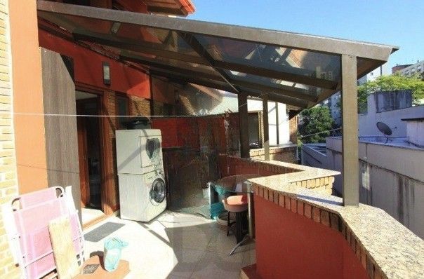 Casa sobrado em Condomínio com 4 pisos de 3 dormitórios sendo 3 suítes para venda na Av. Lucas de Oliveira no bairro Bela Vista em Porto Alegre/RS. — foto 19