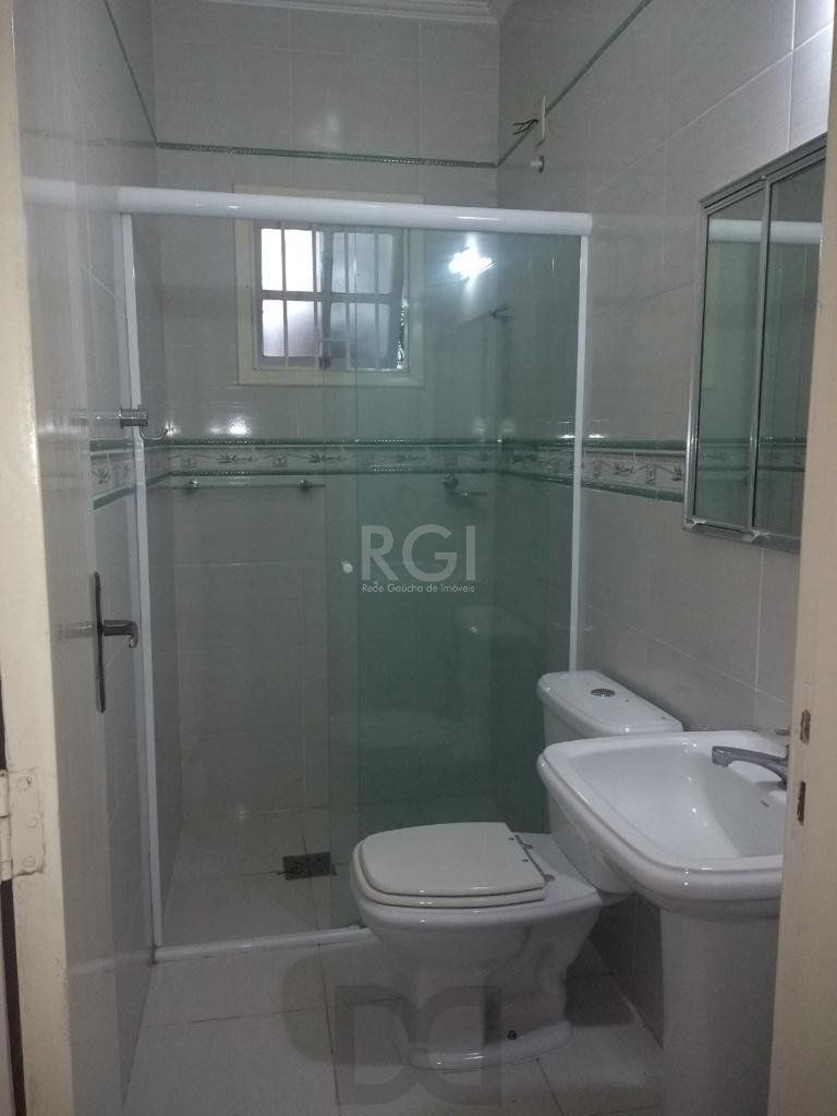 Casa para Venda - 249.86m², 3 dormitórios, sendo 1 suites, 4 vagas - Medianeira — foto 30