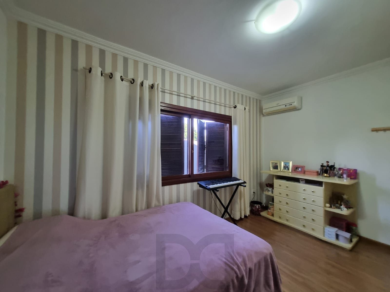 Casa para Venda - 177m², 4 dormitórios, sendo 1 suites, 2 vagas - Partenon — foto 39