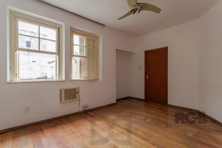 Apartamento de 3 dormitórios no bairro Auxiliadora — foto 1