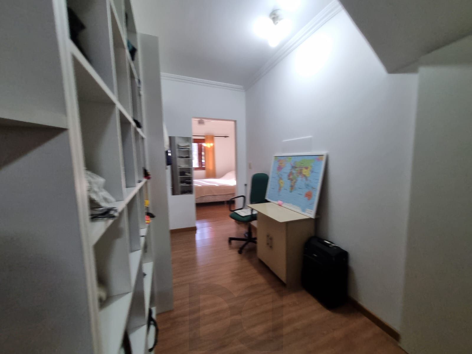 Casa para Venda - 177m², 4 dormitórios, sendo 1 suites, 2 vagas - Partenon — foto 33