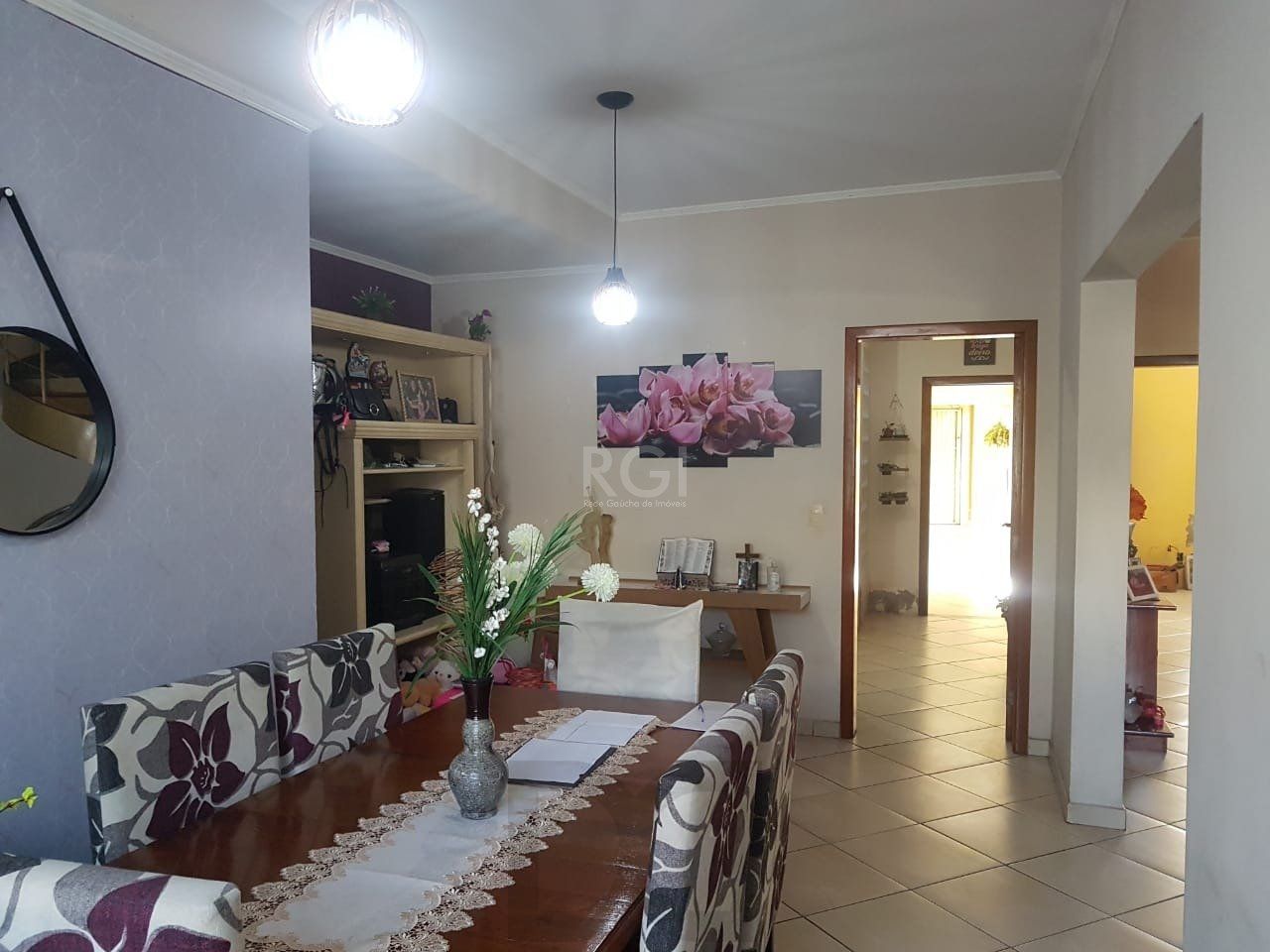Casa para Venda - 300m², 4 dormitórios, sendo 1 suites, 2 vagas - Glória — foto 3