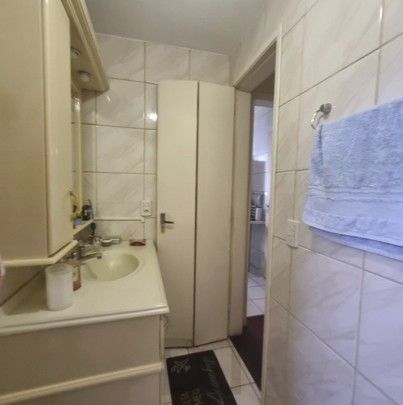 Apartamento de 2 dormitórios, semi mobiliado, ensolarado para venda no bairro Cidade Baixa em Porto Alegre/RS. — foto 6