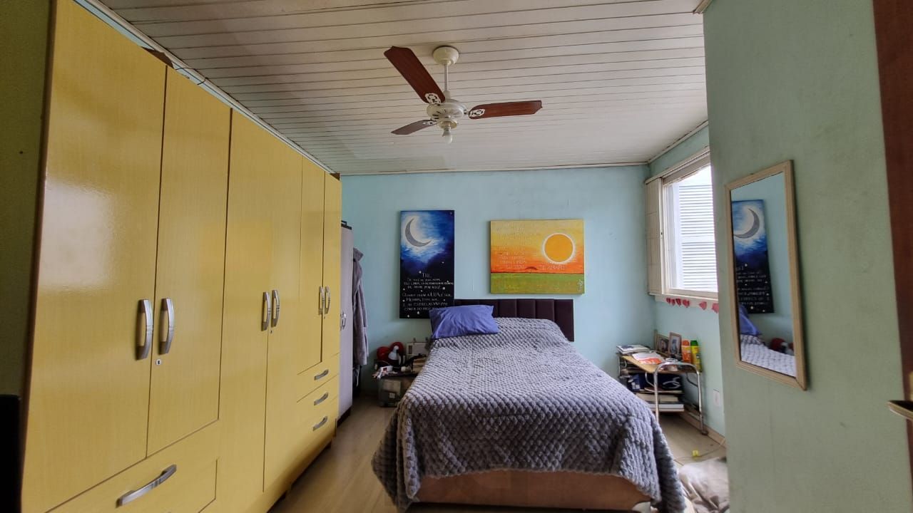 Casa estilo sobrado para venda de 3 dormitórios com 2 vagas de garagem no bairro Cidade Baixa em Porto Alegre/RS. — foto 31