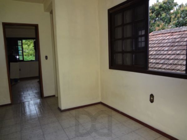 Casa para Venda - 190m², 3 dormitórios, sendo 1 suites, 1 vaga - Partenon — foto 1