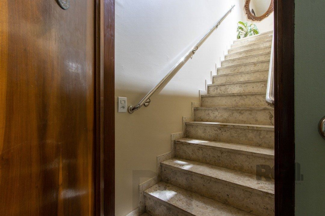 Casa com 07 dormitórios, no bairro Santana, à venda — foto 8