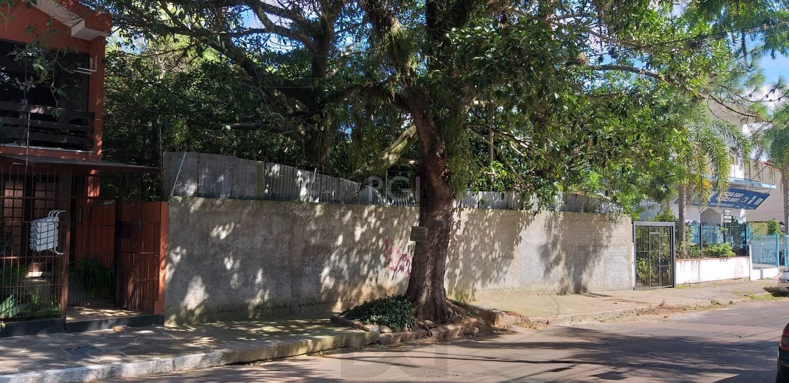 Terreno para Venda - 1014m², 0 dormitórios, Tristeza — foto 1