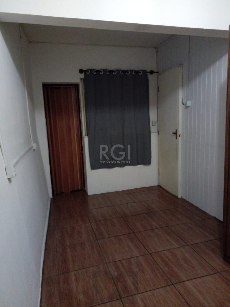 Casa para Venda - 136m², 4 dormitórios, 1 vaga - Agronomia — foto 2