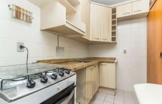 Apartamento para Venda - 53m², 2 dormitórios, 1 vaga - Petrópolis — foto 3