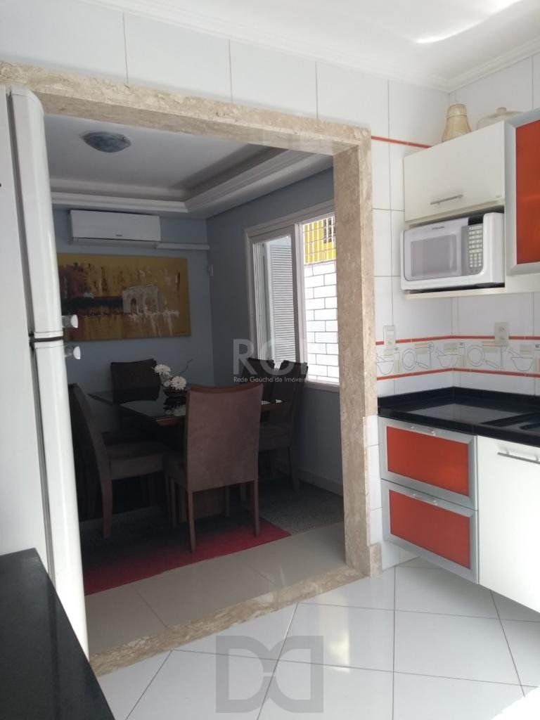 Casa para Venda - 249.86m², 3 dormitórios, sendo 1 suites, 4 vagas - Medianeira — foto 12