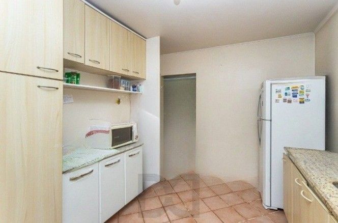 Casa com 2 dormitórios ,sendo 1 suíte para venda no bairro Tristeza em Porto Alegre/RS. — foto 19