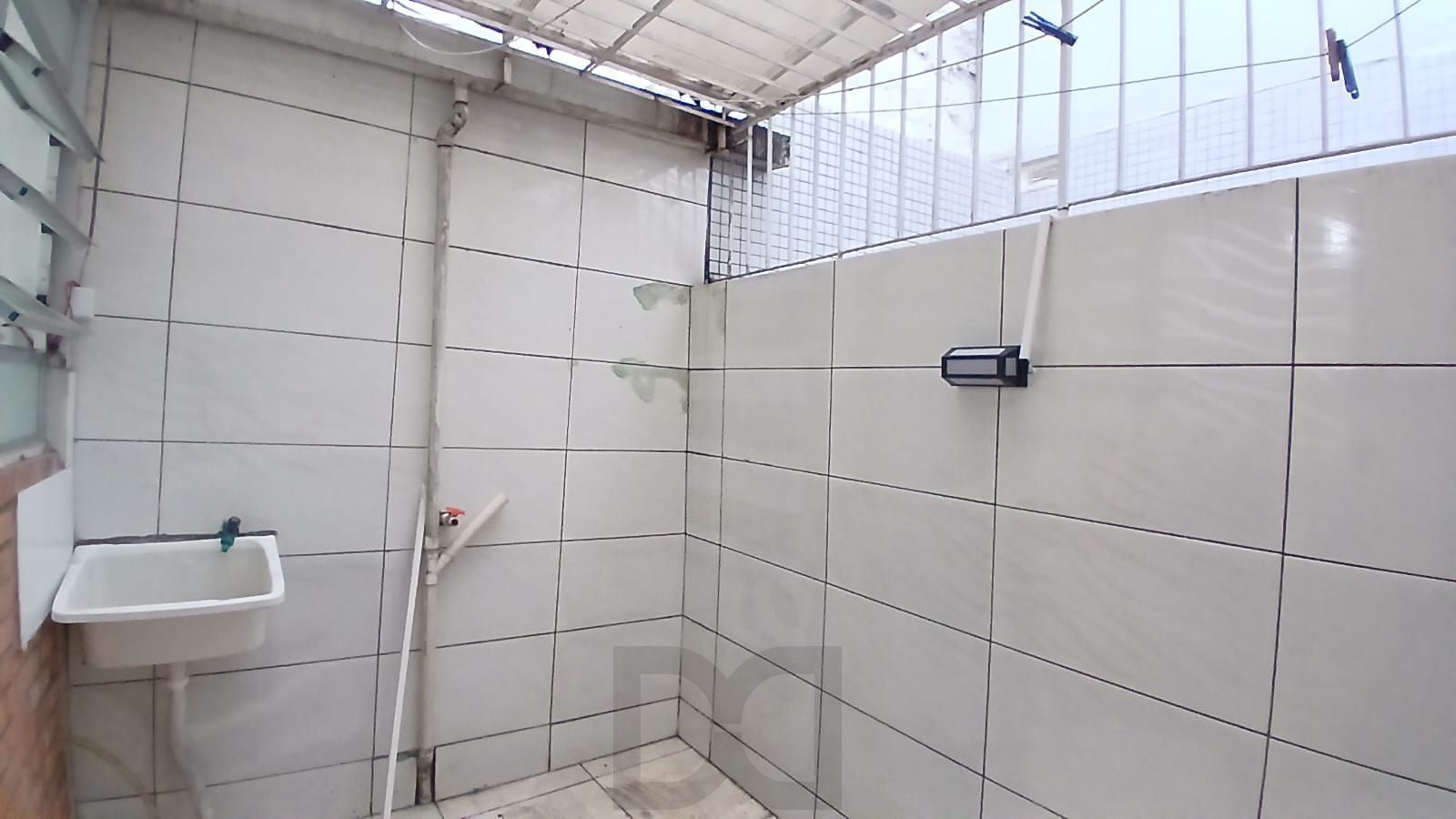 Apartamento de 02 dormitórios no bairro Jardim Botânico. — foto 11