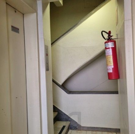 Apartamento de frente com 1 dormitório para venda no bairro Cidade Baixa em Porto Alegre/RS. — foto 16