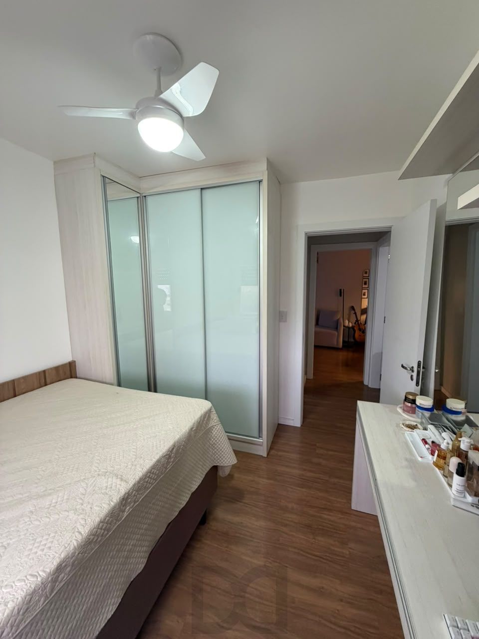 Apartamento de 2 dormitórios semi mobiliado com vaga no Bairro Santana — foto 27