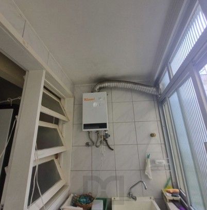 Apartamento de 2 dormitórios, semi mobiliado, ensolarado para venda no bairro Cidade Baixa em Porto Alegre/RS. — foto 18