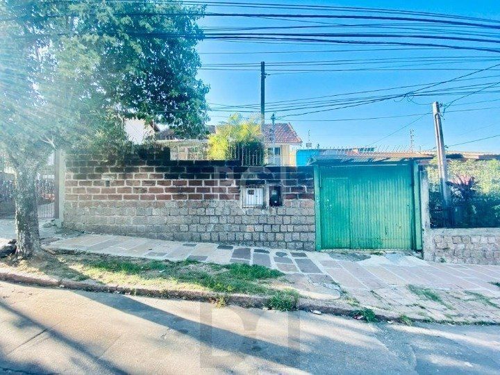 CASA BAIRRO CAMAQUÃ COM 4 DORMITORIOS — foto 2