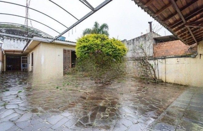 Casa com 2 dormitórios ,sendo 1 suíte para venda no bairro Tristeza em Porto Alegre/RS. — foto 35