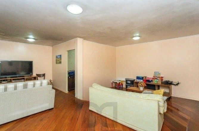 Casa com 2 dormitórios ,sendo 1 suíte para venda no bairro Tristeza em Porto Alegre/RS. — foto 5