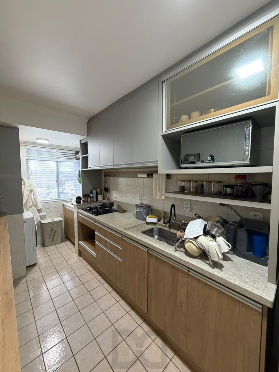 Apartamento de 2 dormitórios semi mobiliado com vaga no Bairro Santana — foto 14