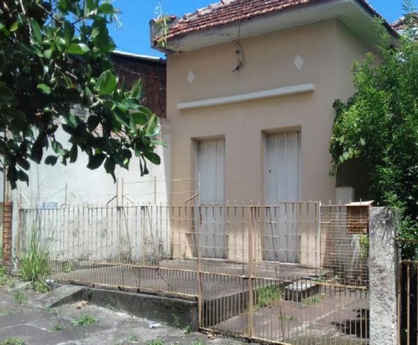 Casa para Venda - 250m², 3 dormitórios, Santo Antonio — foto 1