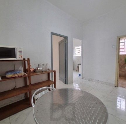 Casa de 4 dormitórios, 2 banheiros para venda pronta para morar no bairro Partenon em Porto Alegre/RS. — foto 21