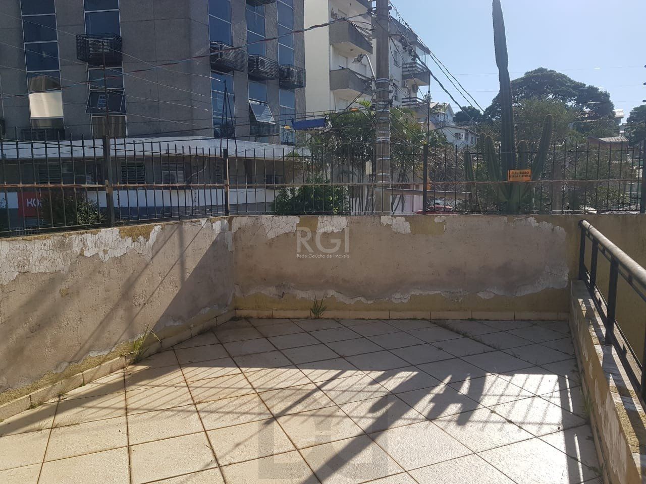 Casa para Venda - 300m², 4 dormitórios, sendo 1 suites, 2 vagas - Glória — foto 30