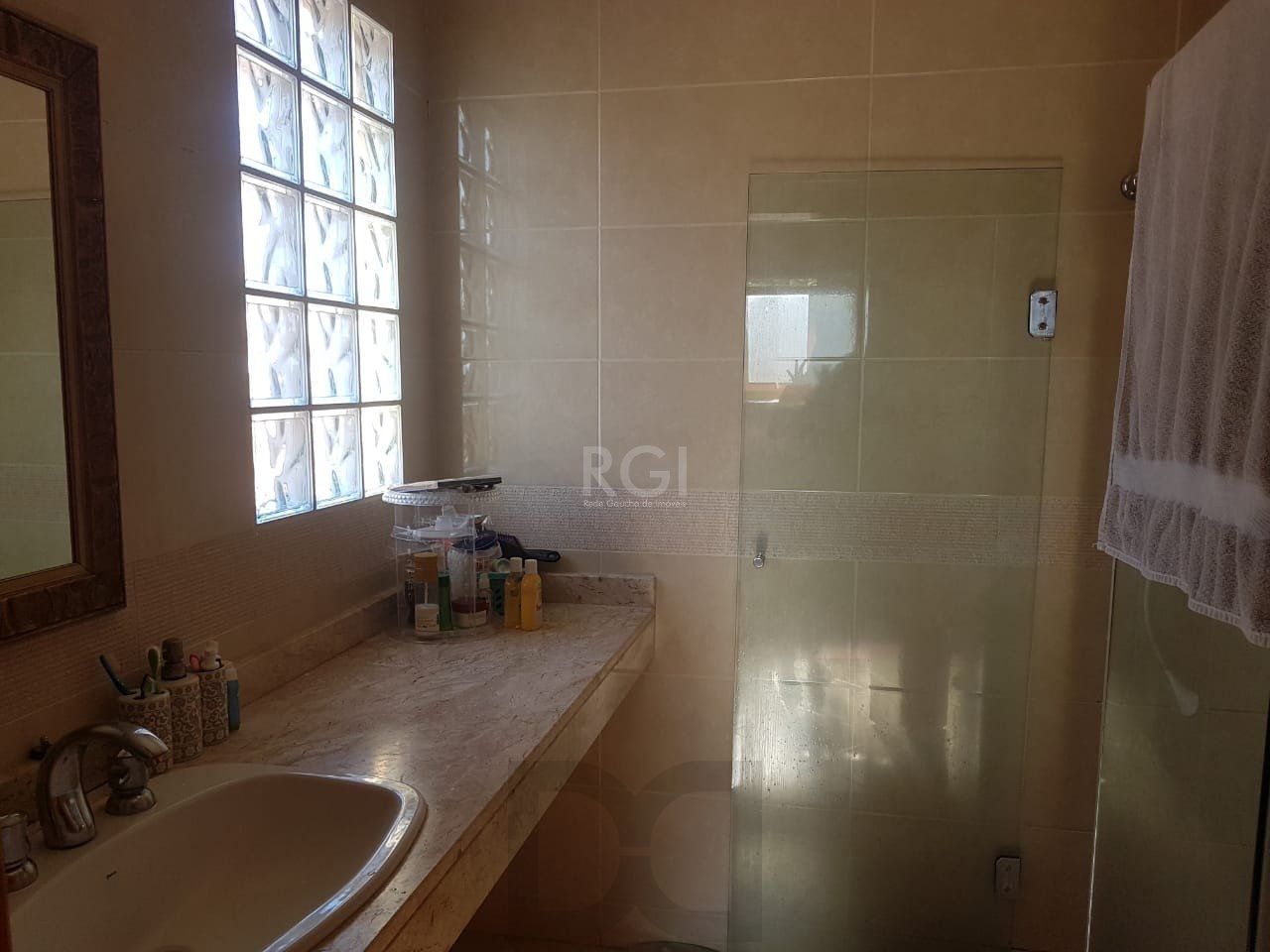 Casa para Venda - 300m², 4 dormitórios, sendo 1 suites, 2 vagas - Glória — foto 18