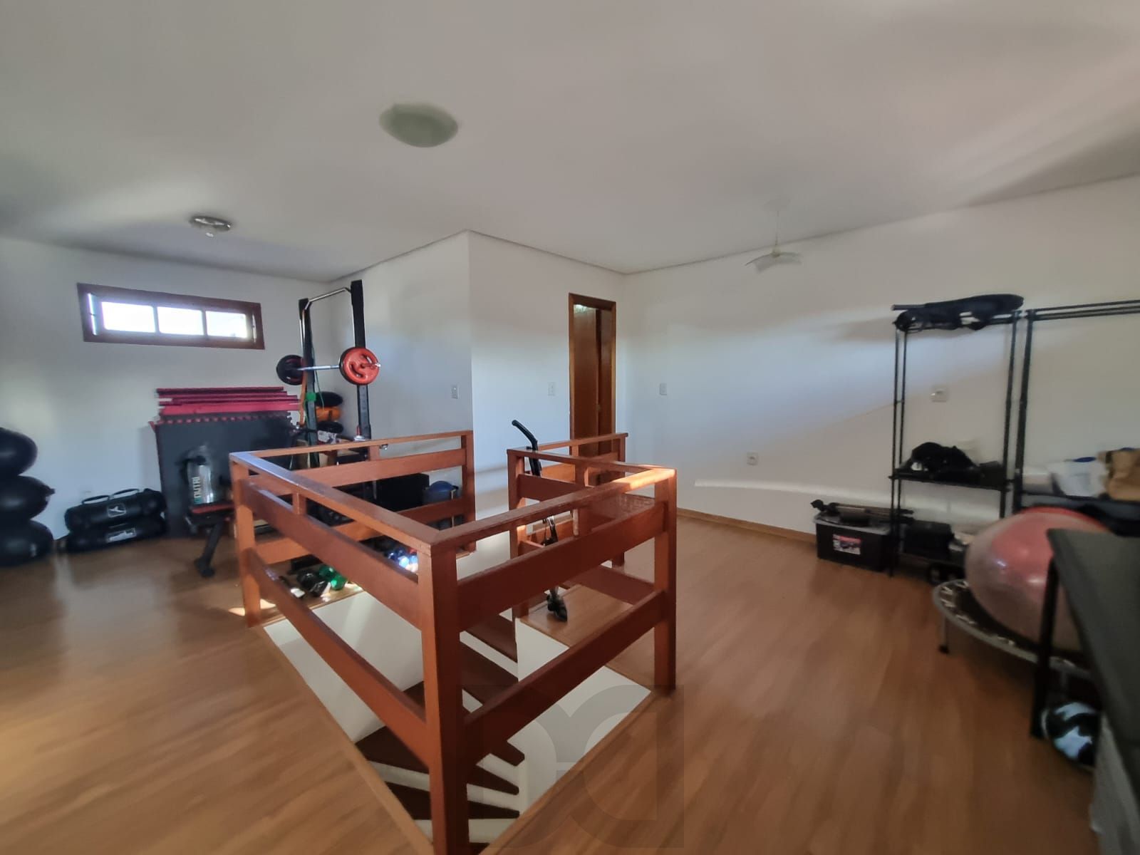 Casa para Venda - 177m², 4 dormitórios, sendo 1 suites, 2 vagas - Partenon — foto 23