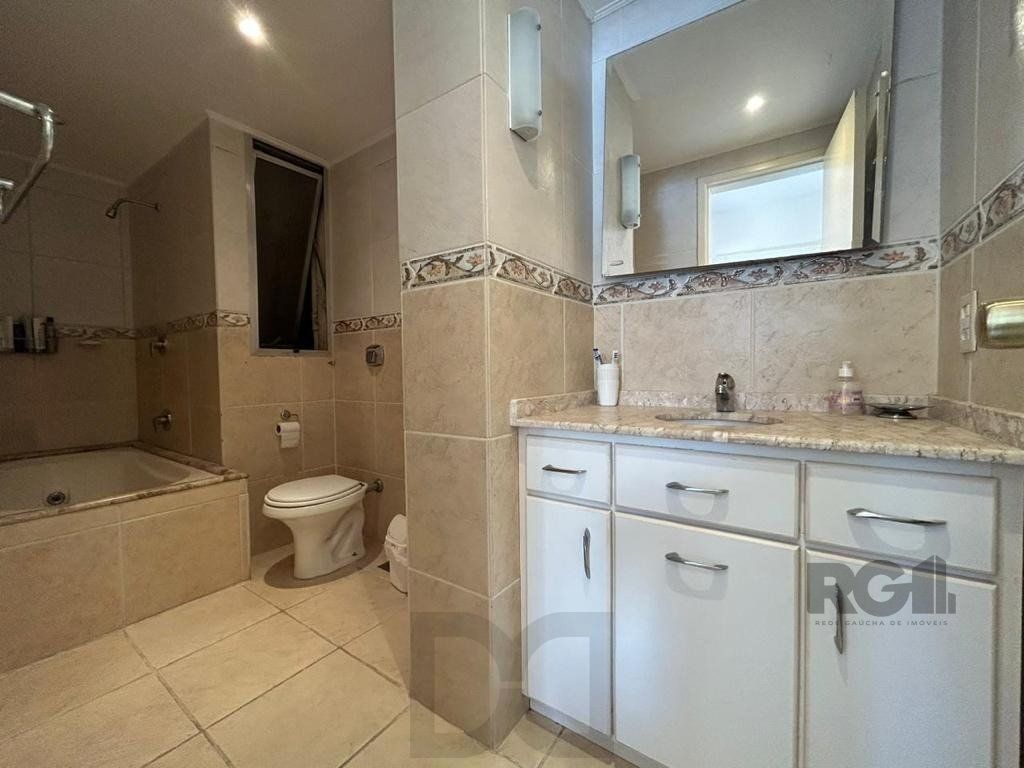 Apartamento de 72m² com 2 dormitórios, no bairro no bairro Mont Serrat. — foto 9