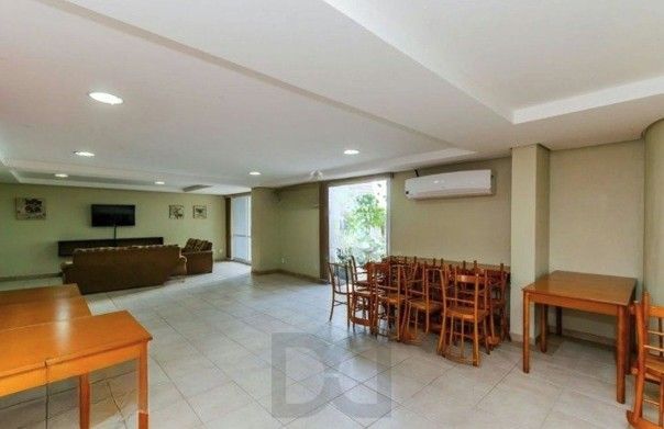 Apartamento de frente com vista panorâmica, sacada,3 dormitórios,1suíte para venda no bairro Centro Histórico em Porto Alegre/RS. — foto 32