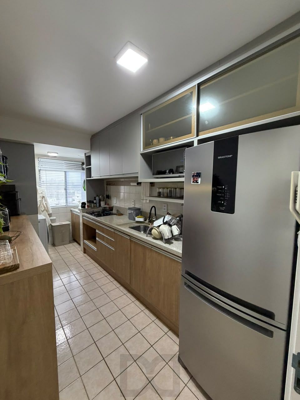 Apartamento de 2 dormitórios semi mobiliado com vaga no Bairro Santana — foto 16