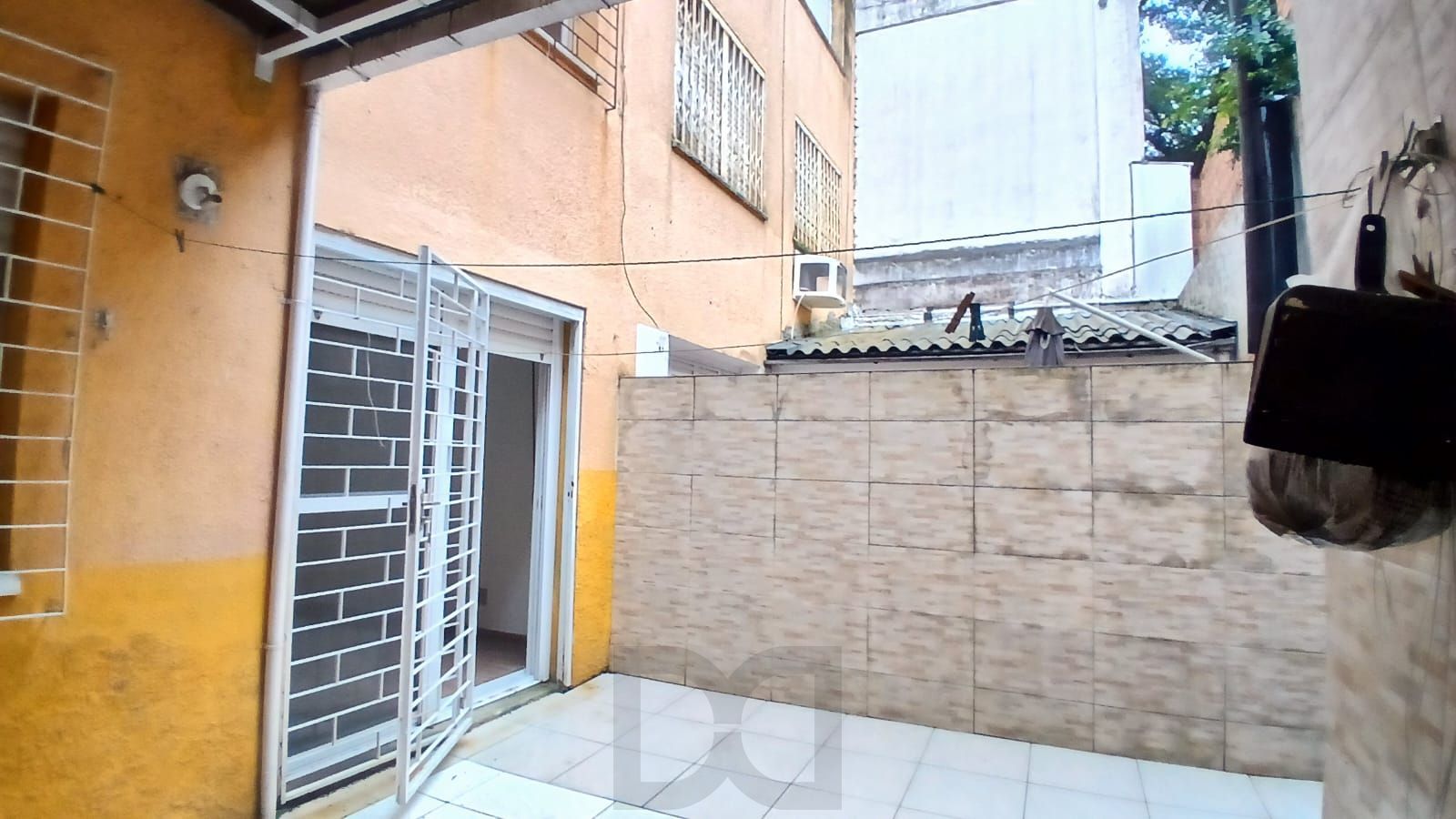 Apartamento de 02 dormitórios no bairro Jardim Botânico. — foto 16