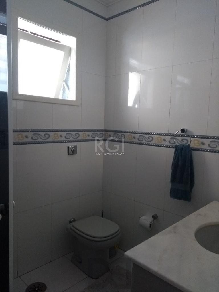 Casa para Venda - 249.86m², 3 dormitórios, sendo 1 suites, 4 vagas - Medianeira — foto 28