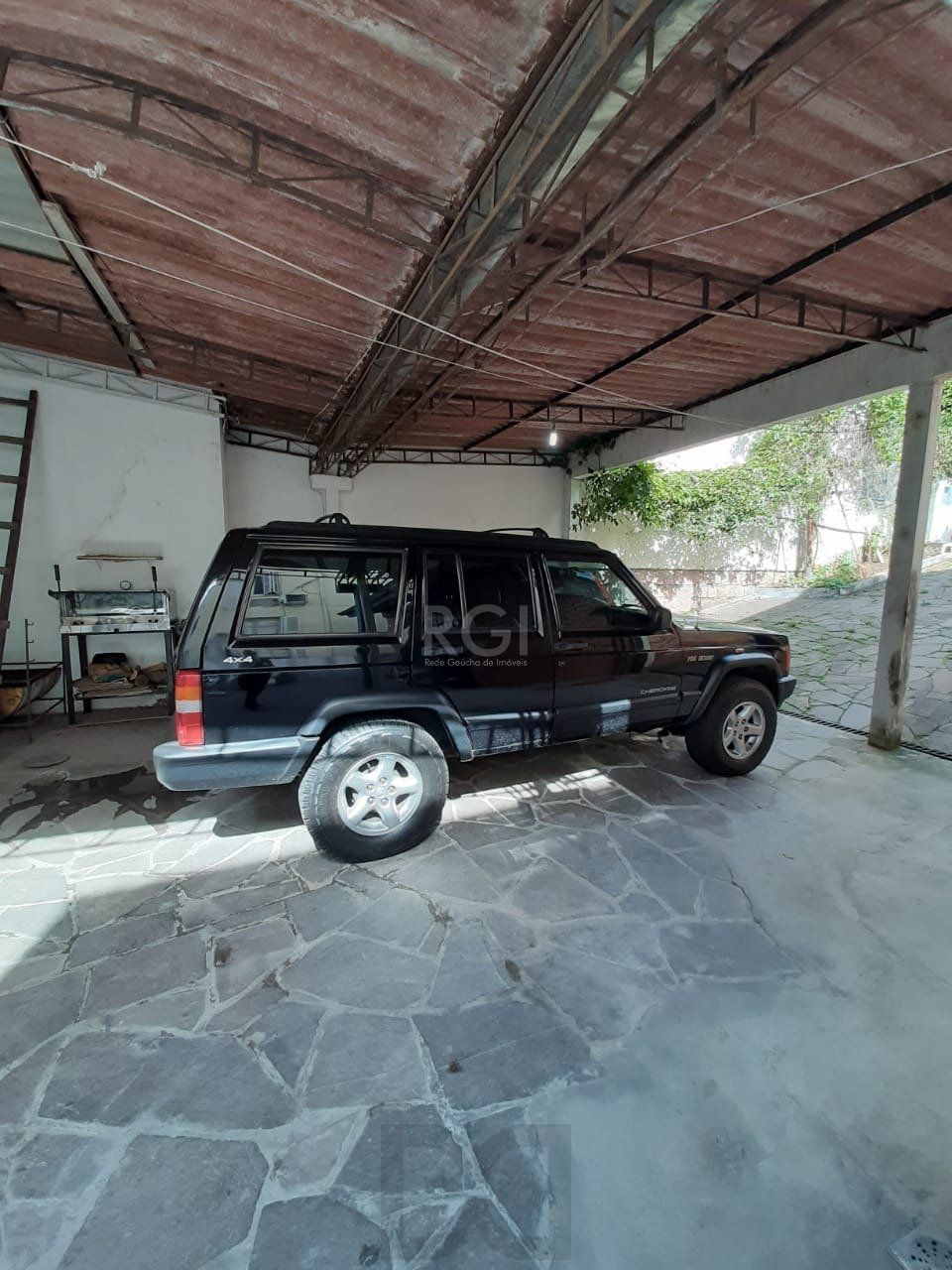 Casa para Venda - 262.02m², 3 dormitórios, sendo 1 suites, 6 vagas - Auxiliadora — foto 23