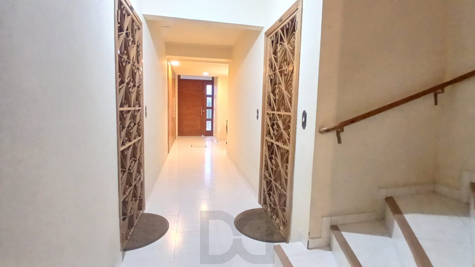 Apartamento de 02 dormitórios no bairro Jardim Botânico. — foto 2