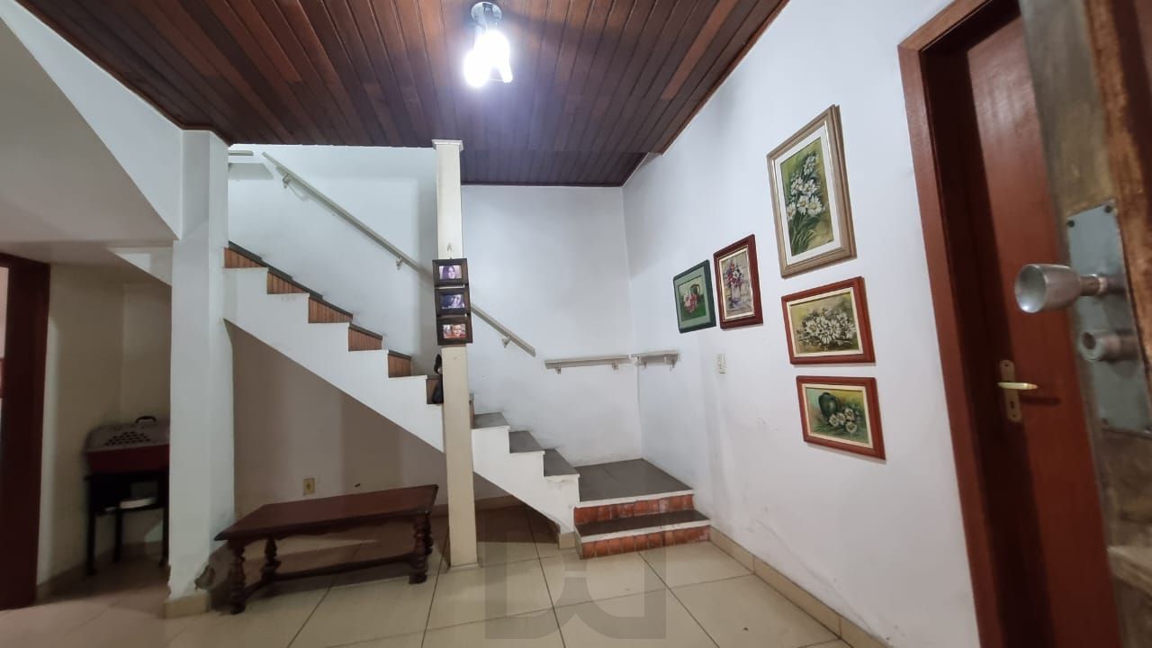 Casa estilo sobrado para venda de 3 dormitórios com 2 vagas de garagem no bairro Cidade Baixa em Porto Alegre/RS. — foto 36