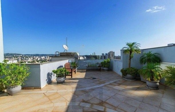 Apartamento de frente com vista panorâmica, sacada,3 dormitórios,1suíte para venda no bairro Centro Histórico em Porto Alegre/RS. — foto 25