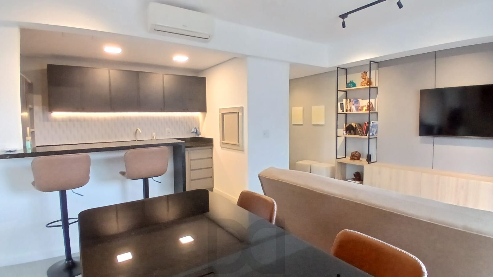 Loft mobiliado e decorado no bairro Auxiliadora. — foto 9