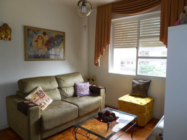 Apartamento para Venda - 83m², 4 dormitórios, Bela Vista — foto 2