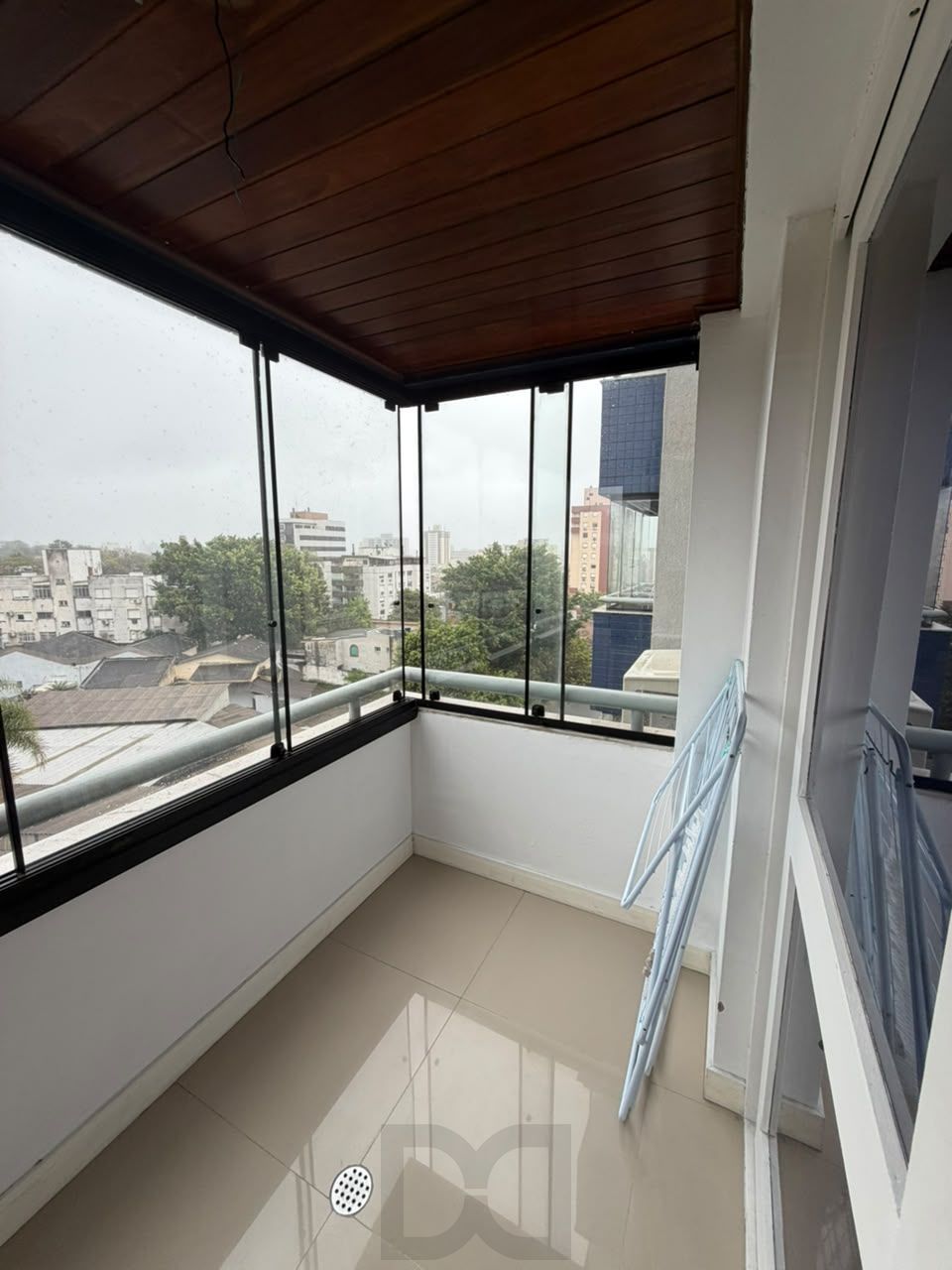 Apartamento de 2 dormitórios semi mobiliado com vaga no Bairro Santana — foto 12