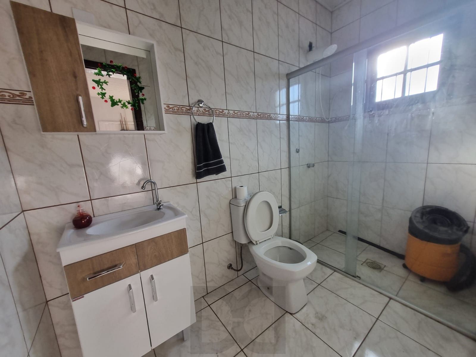 Casa para Venda - 177m², 4 dormitórios, sendo 1 suites, 2 vagas - Partenon — foto 11